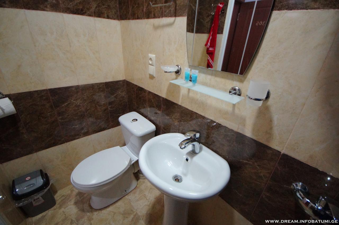 Dream Hotel Batum Dış mekan fotoğraf