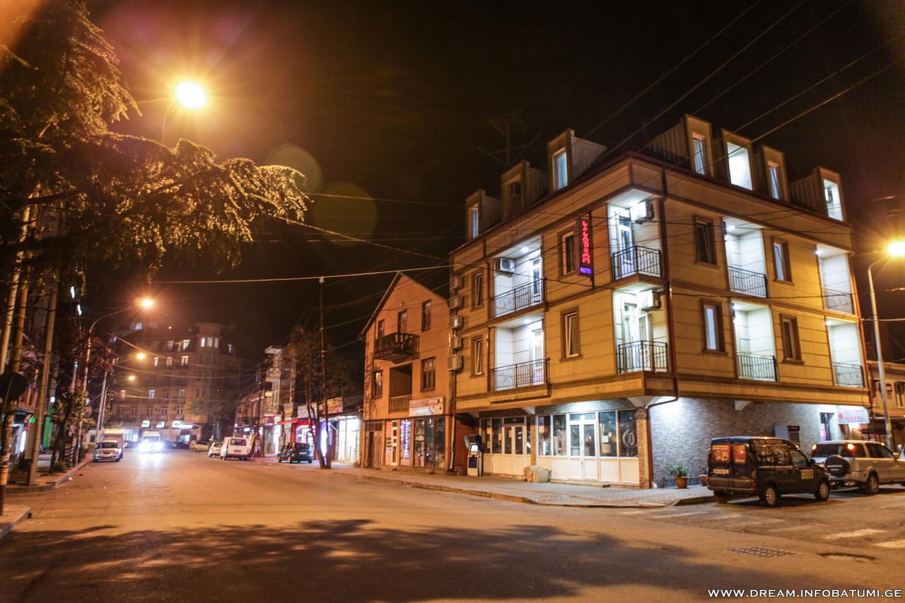 Dream Hotel Batum Dış mekan fotoğraf